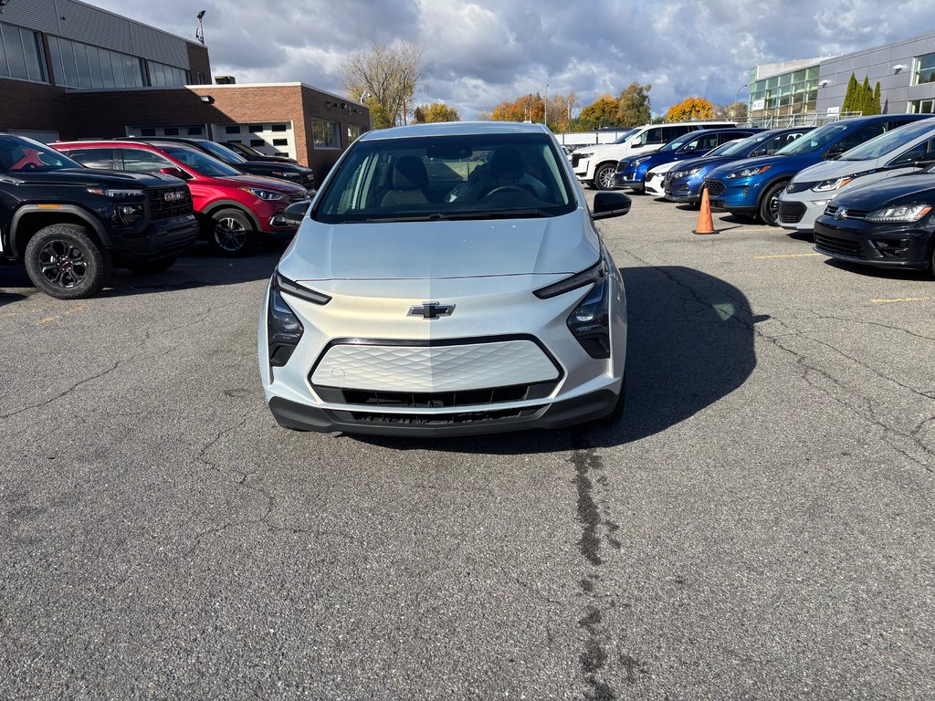 Chevrolet Bolt EV 1LT 2023 à Montréal, Québec - 3 - w1024h768px