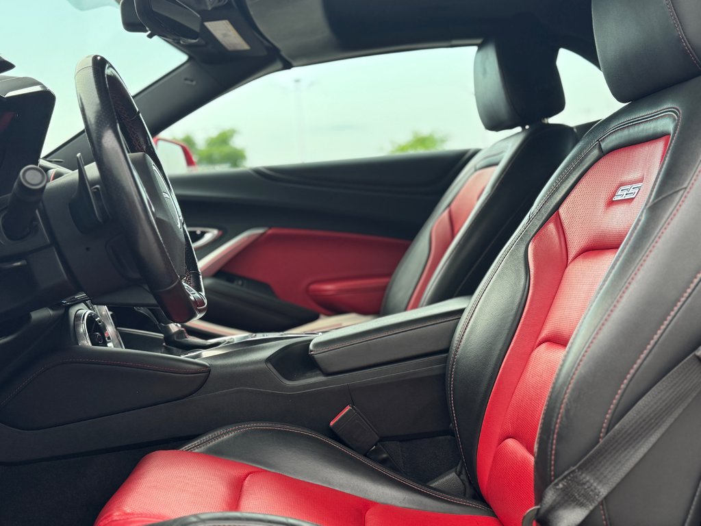 2019 Chevrolet Camaro 2SS Cuir Convertible V8 in Terrebonne, Quebec - 10 - w1024h768px