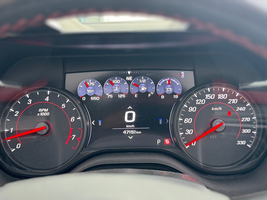 2019 Chevrolet Camaro 2SS Cuir Convertible V8 in Terrebonne, Quebec - 14 - w1024h768px