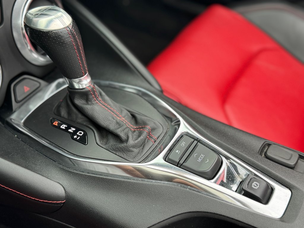 2019 Chevrolet Camaro 2SS Cuir Convertible V8 in Terrebonne, Quebec - 19 - w1024h768px
