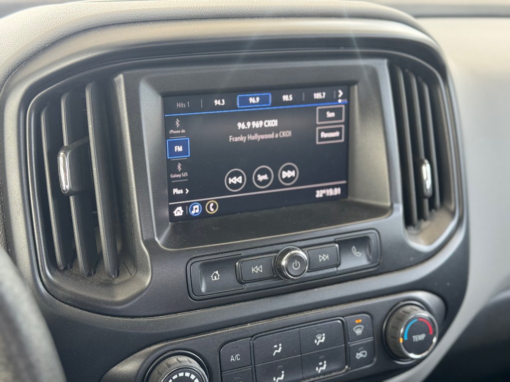 2022 Chevrolet Colorado 4WD Work Truck in Terrebonne, Quebec - 15 - w1024h768px