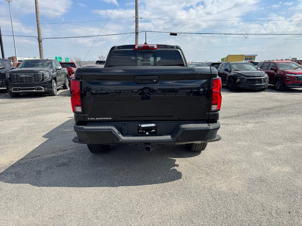 Chevrolet COLORADO 4WD CREW CAB Z71 SHORT BOX (4Z7) 4WD 2026 à Terrebonne, Québec - 5 - w1024h768px