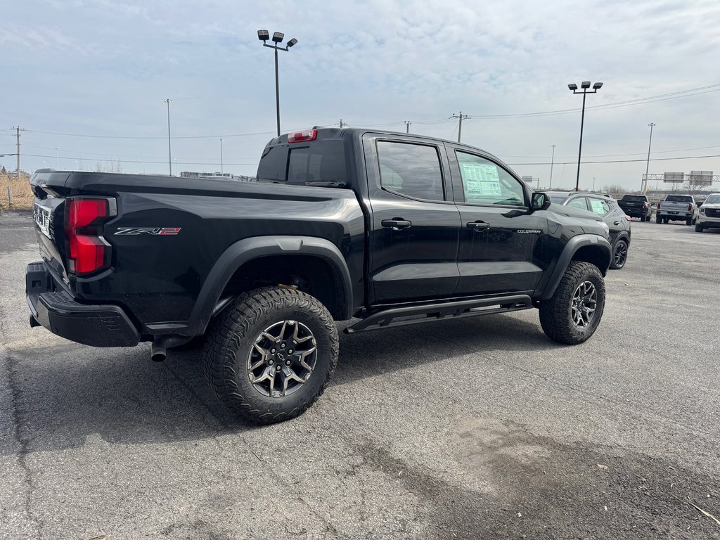 Chevrolet COLORADO 4WD CREW CAB ZR2 SHORT BOX (4ZR) 4WD 2026 à Terrebonne, Québec - 4 - w1024h768px