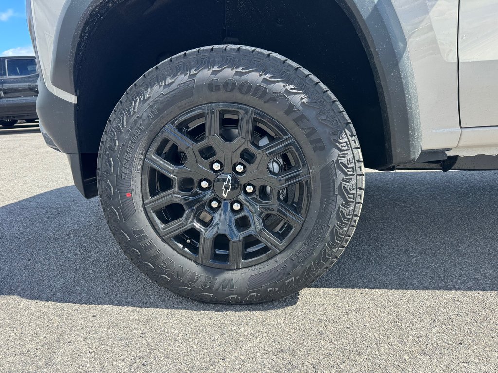 2026 Chevrolet Colorado Trail Boss in Terrebonne, Quebec - 11 - w1024h768px
