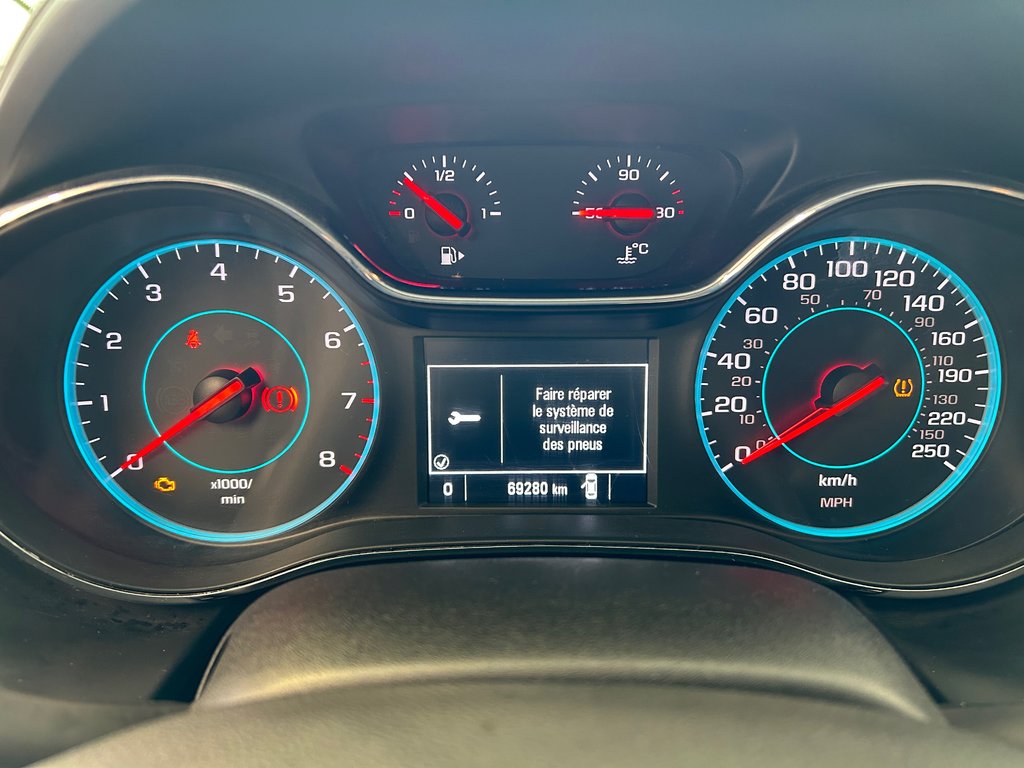 2016 Chevrolet Cruze LS in Boucherville, Quebec - 24 - w1024h768px