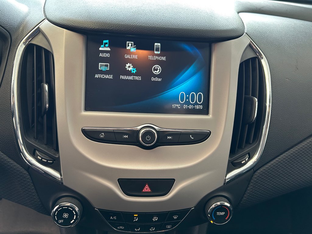 2016 Chevrolet Cruze LS in Boucherville, Quebec - 19 - w1024h768px