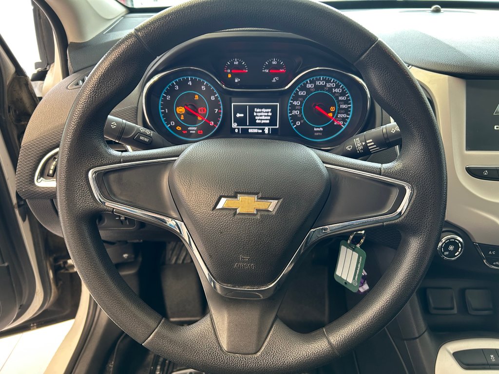 2016 Chevrolet Cruze LS in Boucherville, Quebec - 18 - w1024h768px