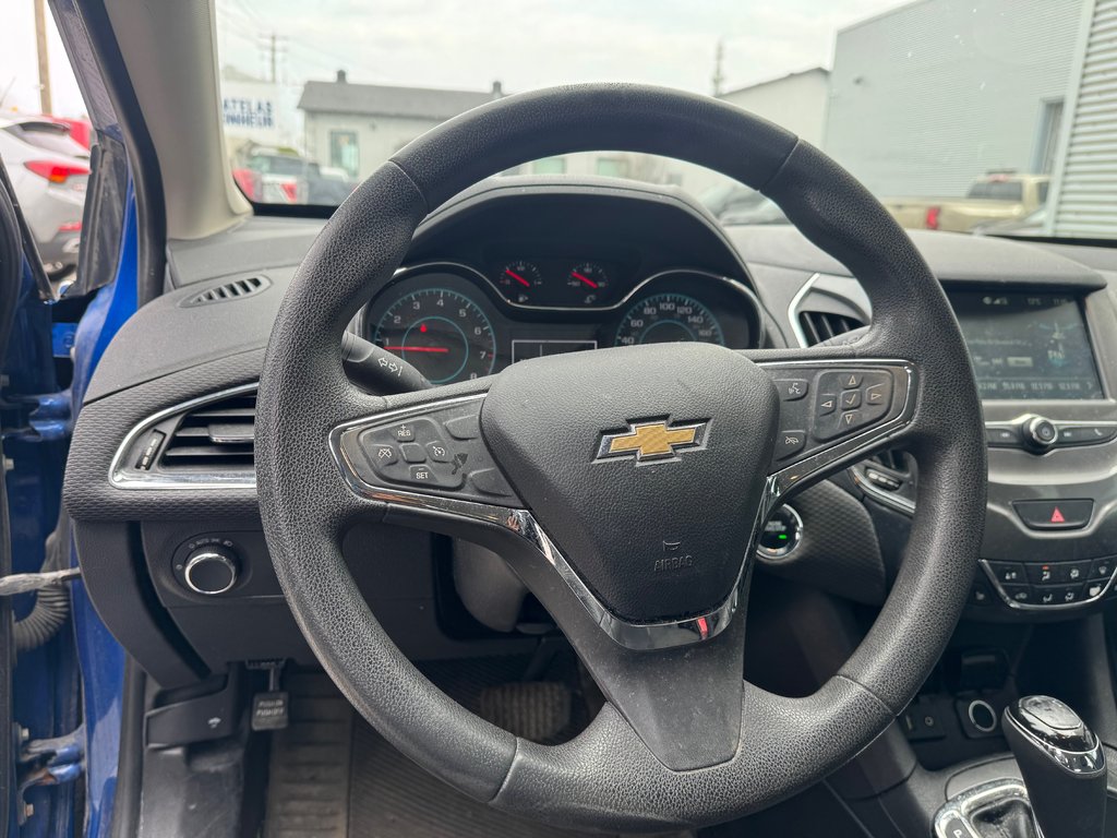 2017 Chevrolet Cruze LT Caméra De Recul in Terrebonne, Quebec - 12 - w1024h768px