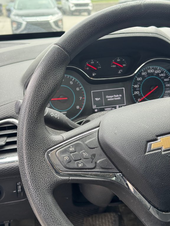 2017 Chevrolet Cruze LT Caméra De Recul in Terrebonne, Quebec - 14 - w1024h768px