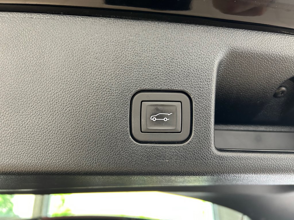 Chevrolet Equinox EV 2 RS 2024 à Boucherville, Québec - 9 - w1024h768px