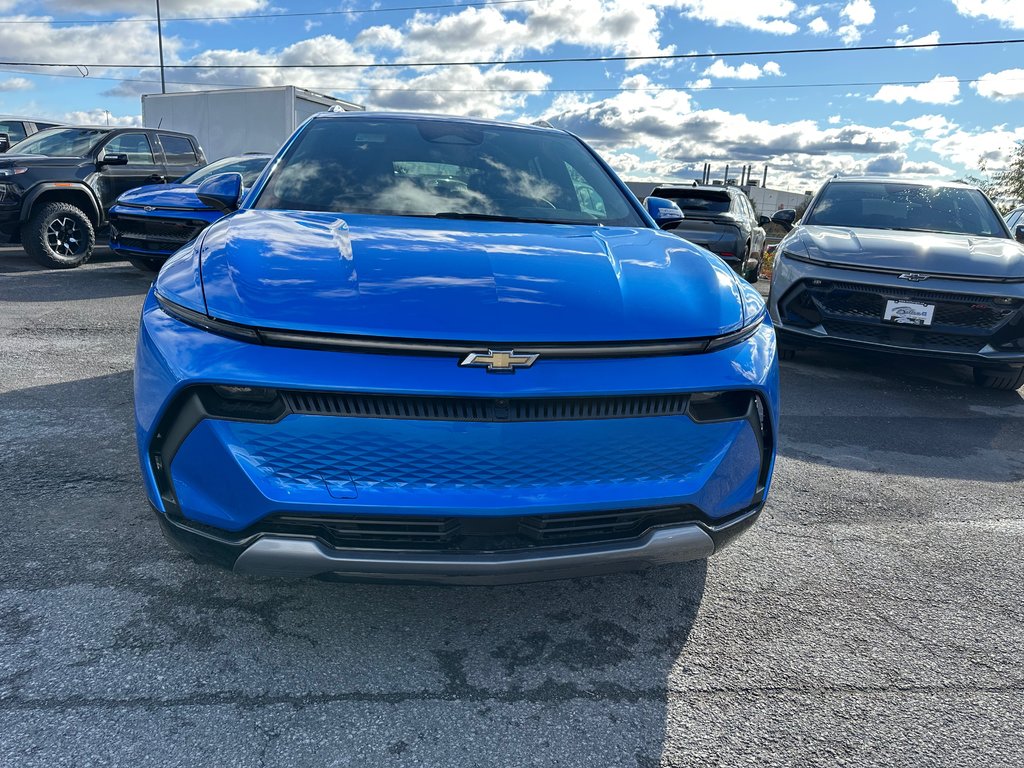 2025 Chevrolet Equinox EV 2LT in Terrebonne, Quebec - 2 - w1024h768px