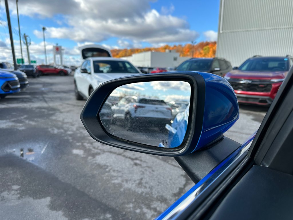 2025 Chevrolet Equinox EV 2LT in Terrebonne, Quebec - 28 - w1024h768px