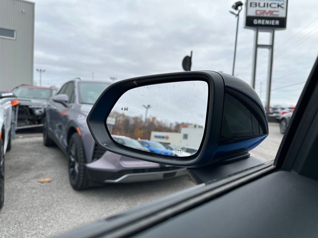 Chevrolet Equinox EV 2RS 2025 à Terrebonne, Québec - 28 - w1024h768px