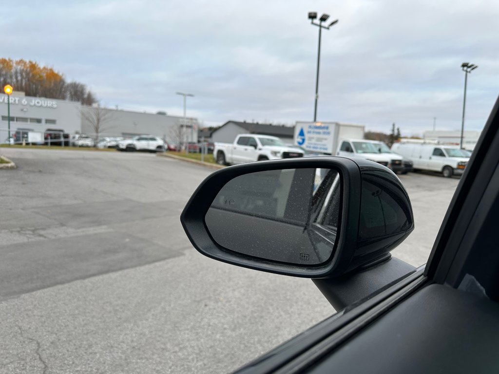 Chevrolet Equinox EV 2RS 2025 à Terrebonne, Québec - 29 - w1024h768px