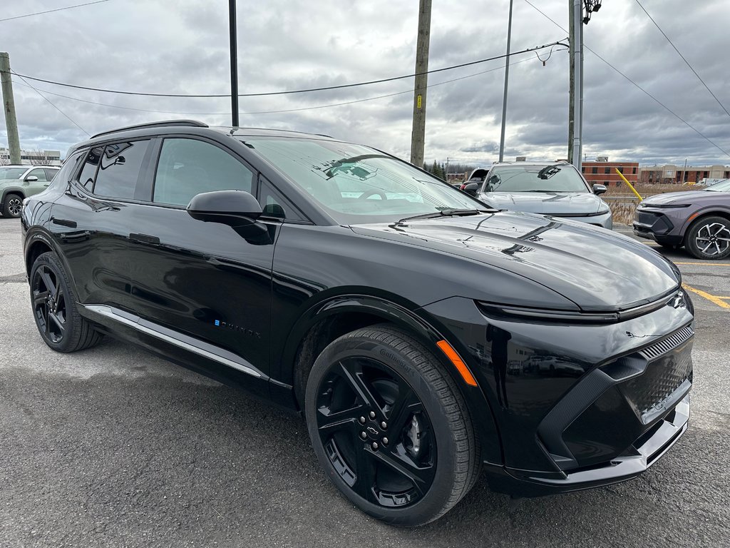 2025 Chevrolet Equinox EV 2RS in Terrebonne, Quebec - 1 - w1024h768px