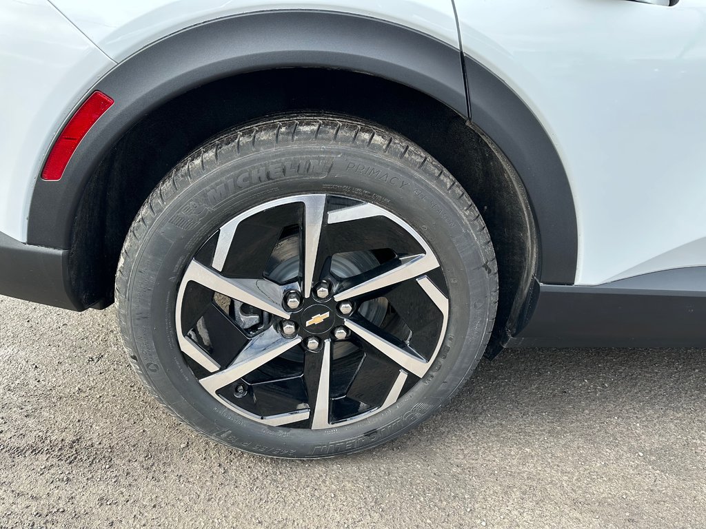 Chevrolet Equinox EV 2LT 2025 à Terrebonne, Québec - 28 - w1024h768px