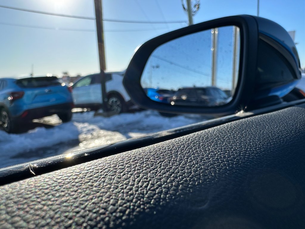 2025 Chevrolet Equinox EV 2RS in Terrebonne, Quebec - 30 - w1024h768px