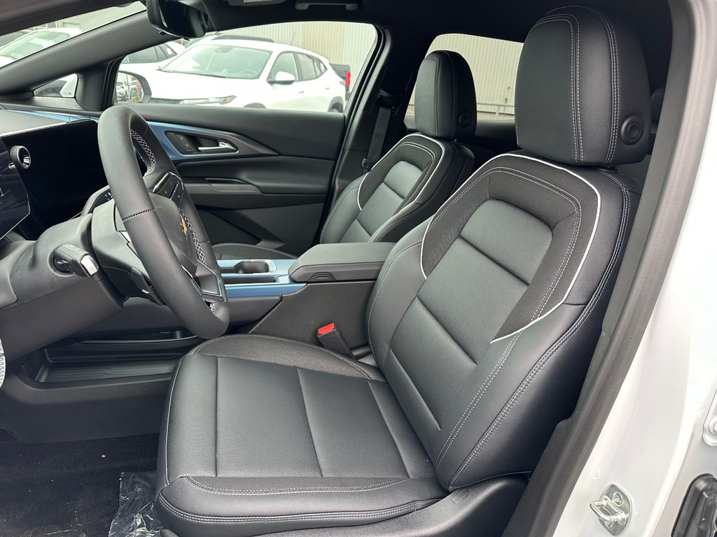 Chevrolet Equinox EV 2LT 2025 à Terrebonne, Québec - 7 - w1024h768px