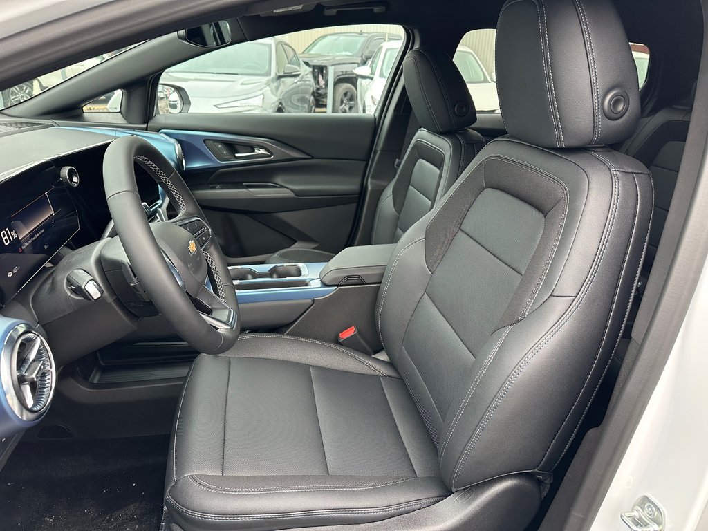 2025 Chevrolet Equinox EV 2LT in Terrebonne, Quebec - 7 - w1024h768px