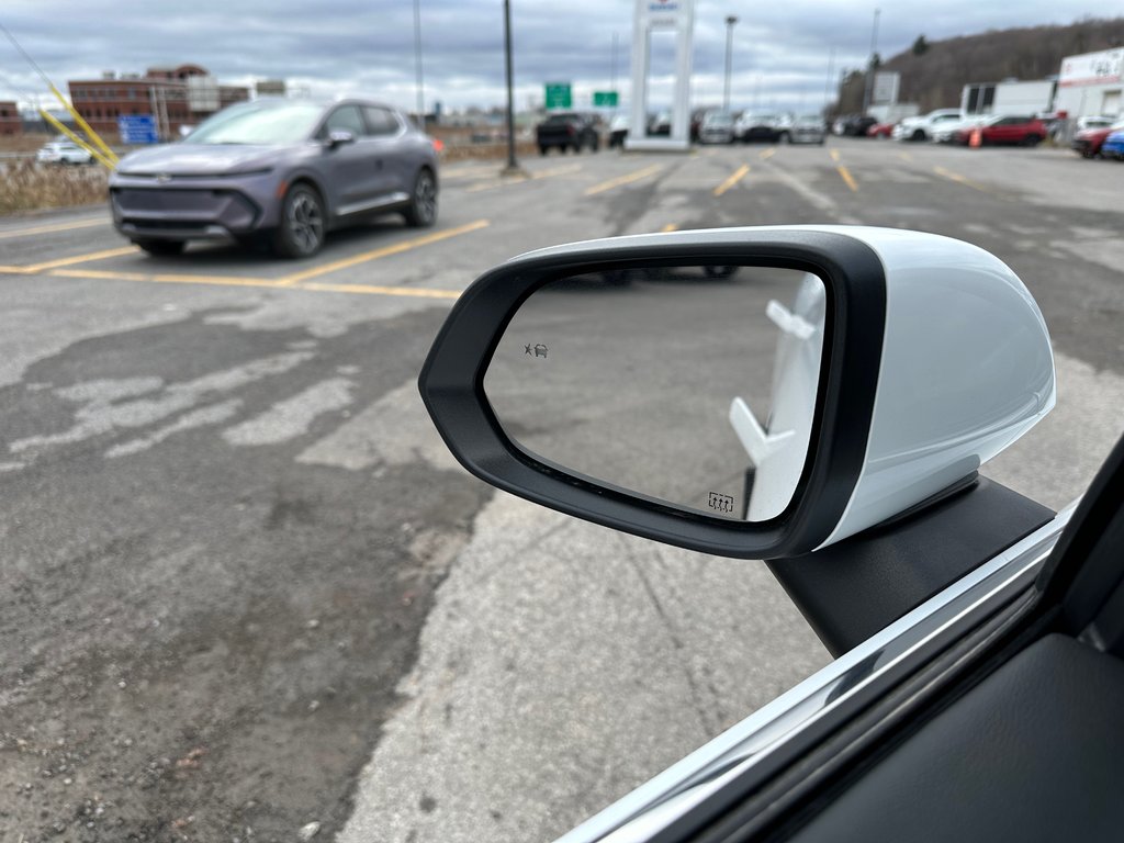 2025 Chevrolet Equinox EV 2LT in Terrebonne, Quebec - 30 - w1024h768px