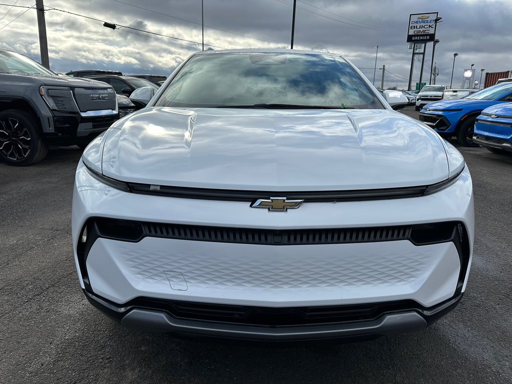 Chevrolet Equinox EV 2LT 2025 à Terrebonne, Québec - 2 - w1024h768px