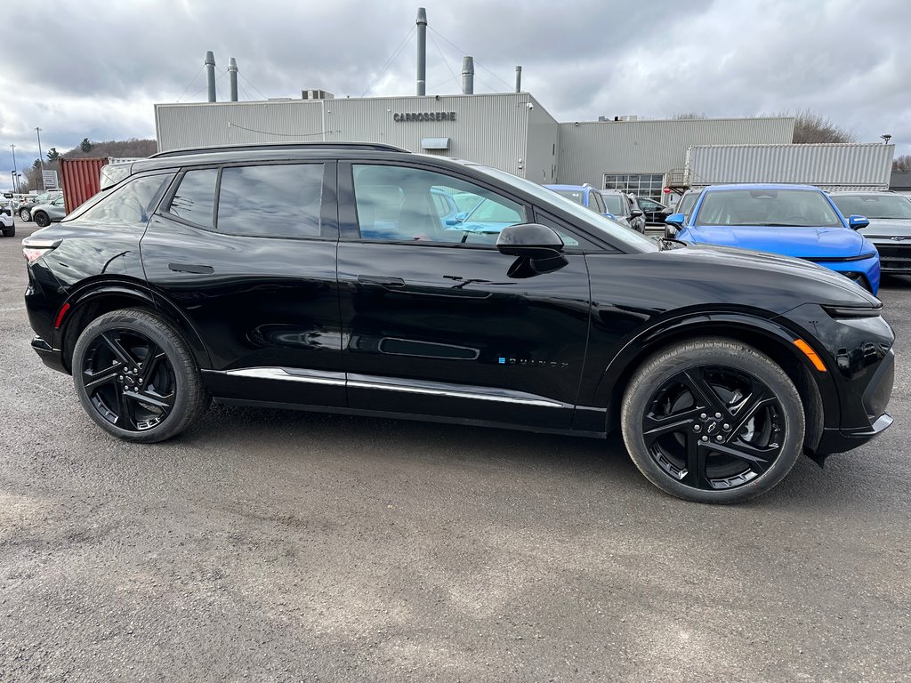 2025 Chevrolet Equinox EV 2RS in Terrebonne, Quebec - 4 - w1024h768px