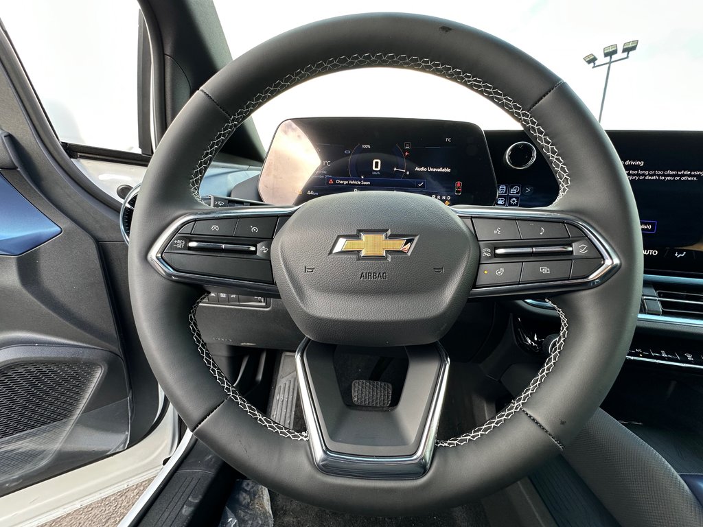 2025 Chevrolet Equinox EV 2LT in Terrebonne, Quebec - 12 - w1024h768px