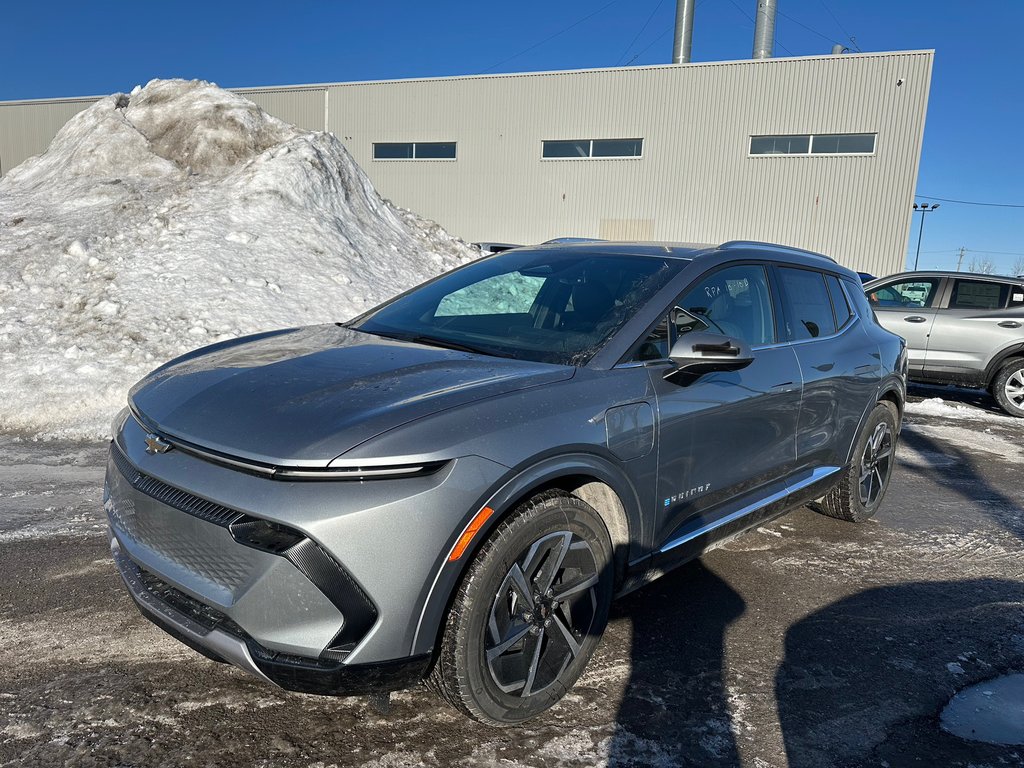 Chevrolet Equinox EV 2LT 2025 à Terrebonne, Québec - 3 - w1024h768px