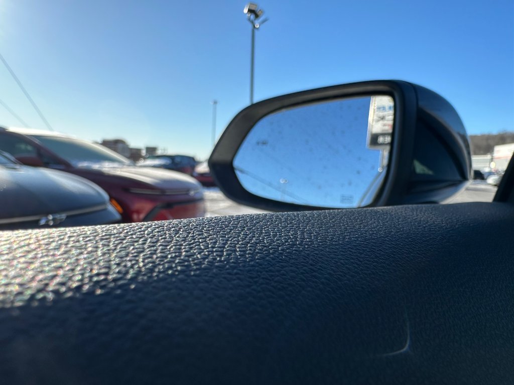 Chevrolet Equinox EV 2RS 2025 à Terrebonne, Québec - 30 - w1024h768px