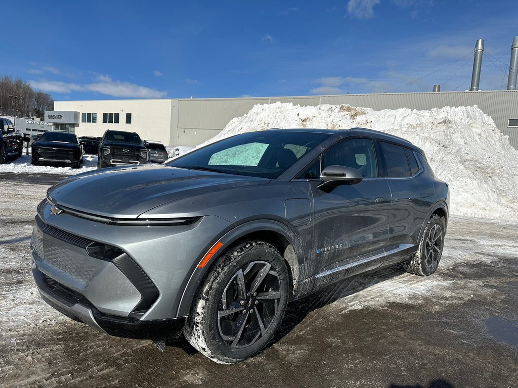 2025 Chevrolet Equinox EV 2LT in Terrebonne, Quebec - 3 - w1024h768px