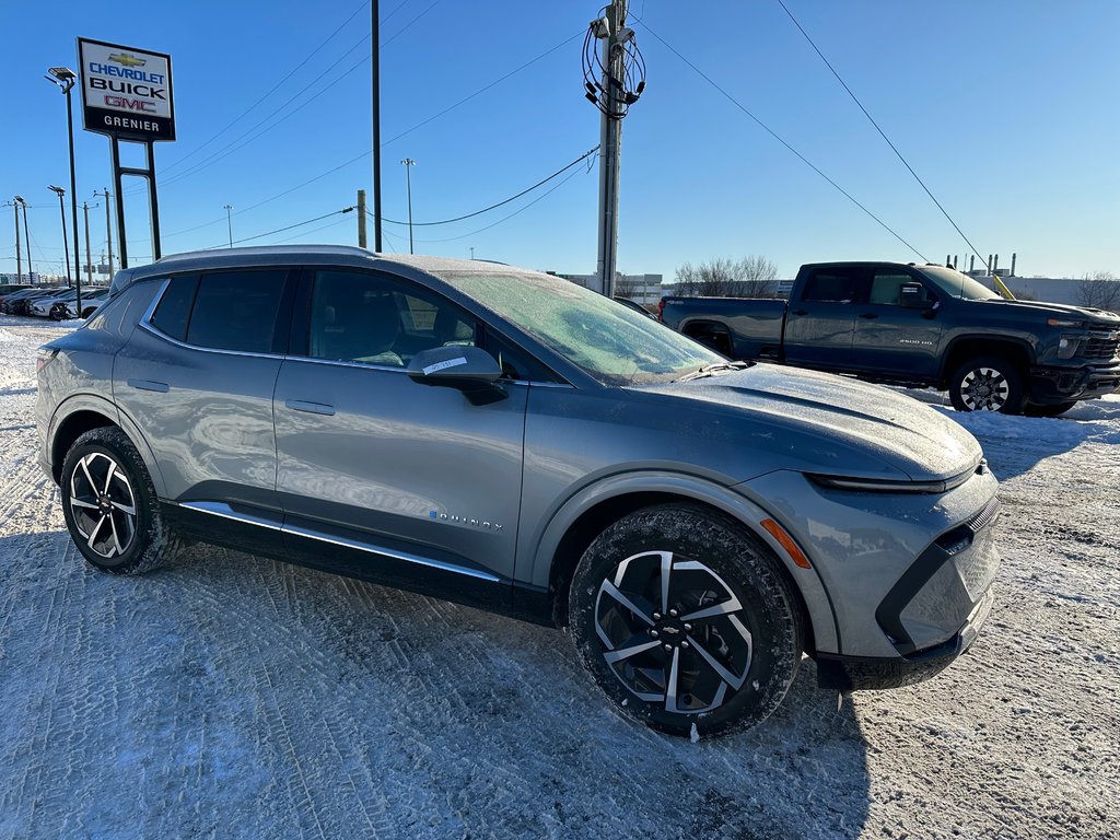 Chevrolet Equinox EV 2LT 2025 à Terrebonne, Québec - 1 - w1024h768px