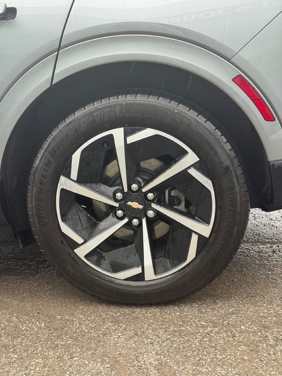 Chevrolet Equinox EV 2Lt Cuir 2025 à Terrebonne, Québec - 23 - w1024h768px