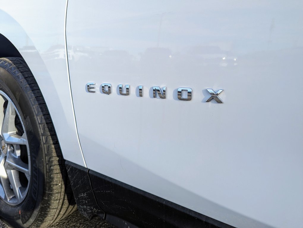 Chevrolet Equinox LS 2024 à Terrebonne, Québec - 12 - w1024h768px