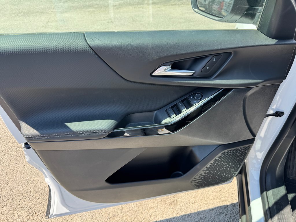 2026 Chevrolet Equinox LT in Terrebonne, Quebec - 9 - w1024h768px