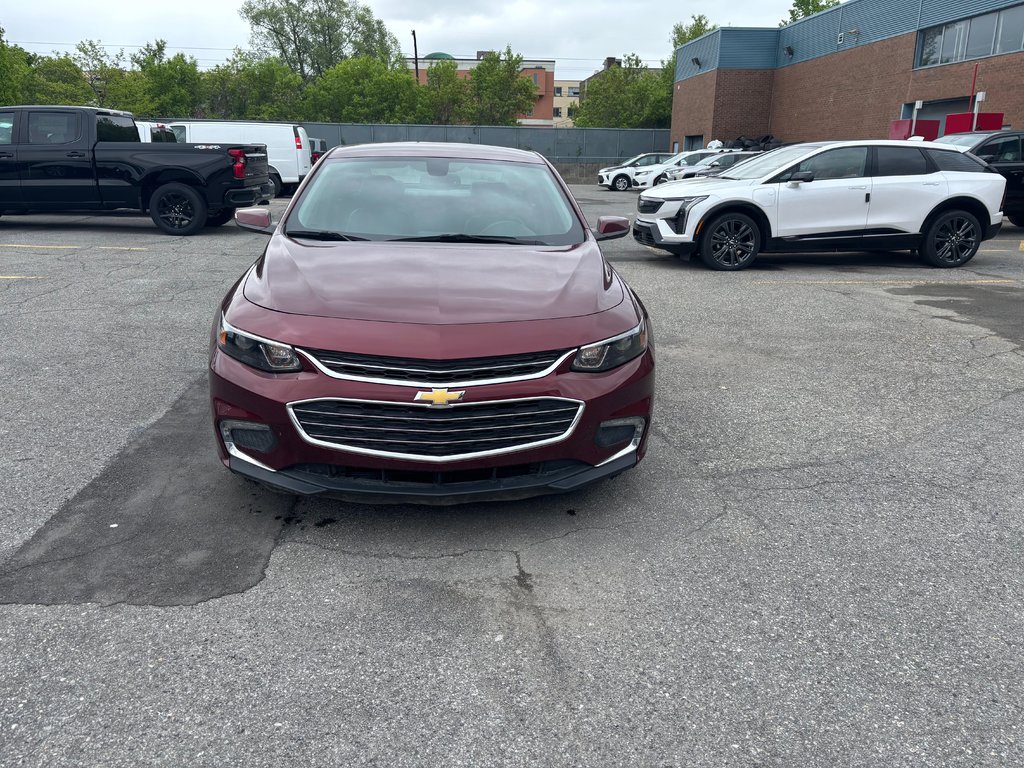 Chevrolet Malibu  2016 à Montréal, Québec - 1 - w1024h768px