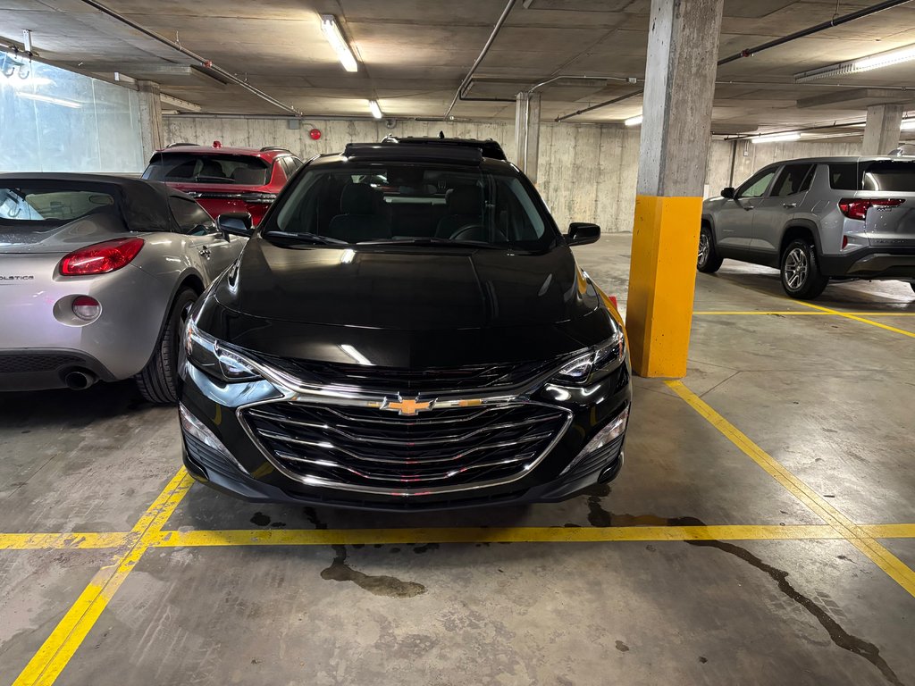 2024 Chevrolet Malibu 1LT in Montreal, Quebec - 1 - w1024h768px