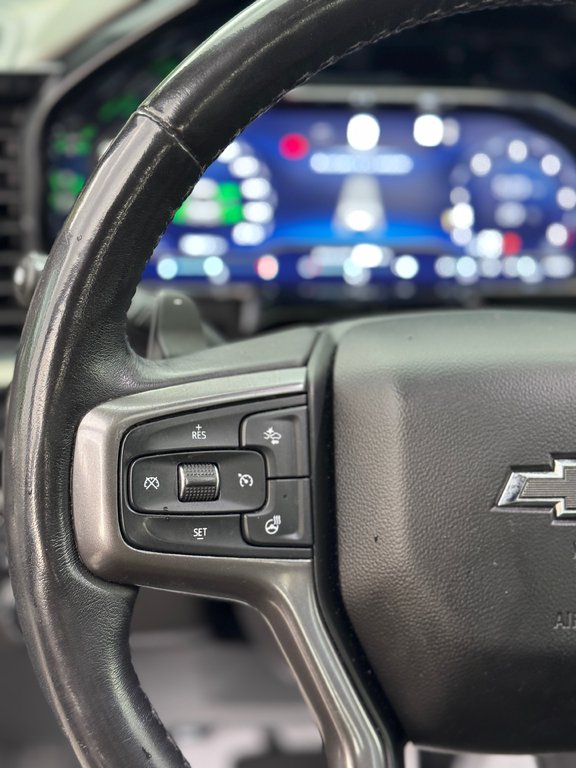 Chevrolet Silverado 1500 ZR2 Crew 6.2 Cuir Toit Ouvrant Bose 2023 à Terrebonne, Québec - 14 - w1024h768px