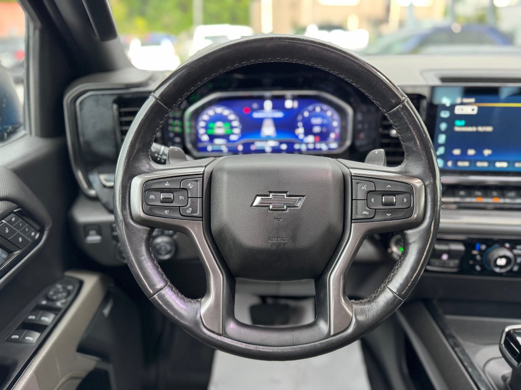 Chevrolet Silverado 1500 ZR2 Crew 6.2 Cuir Toit Ouvrant Bose 2023 à Terrebonne, Québec - 23 - w1024h768px