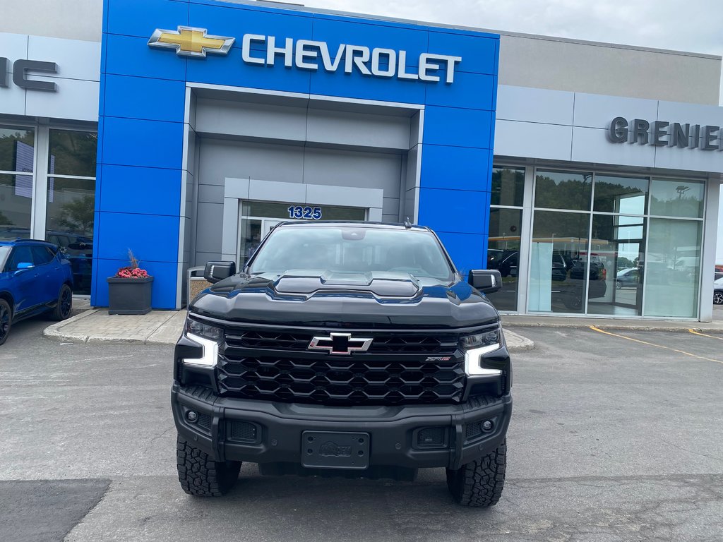 2024 Chevrolet Silverado 1500 ZR2 in Terrebonne, Quebec - 2 - w1024h768px