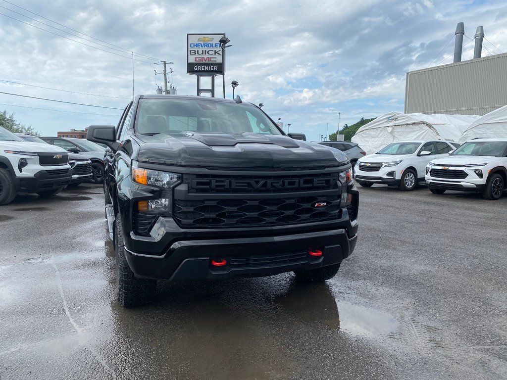 Chevrolet Silverado 1500 Custom Trail Boss 2024 à Terrebonne, Québec - 2 - w1024h768px