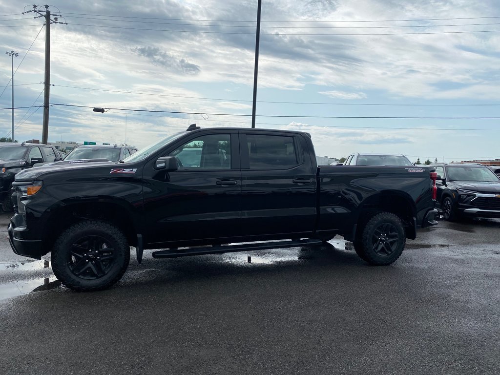 Chevrolet Silverado 1500 Custom Trail Boss 2024 à Terrebonne, Québec - 4 - w1024h768px