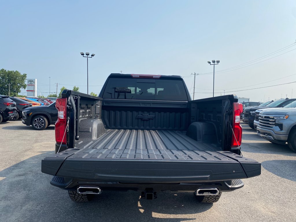 2024 Chevrolet Silverado 1500 LT Trail Boss in Terrebonne, Quebec - 8 - w1024h768px