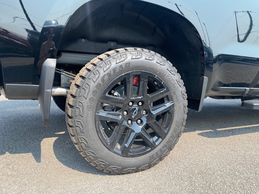 2024 Chevrolet Silverado 1500 LT Trail Boss in Terrebonne, Quebec - 27 - w1024h768px