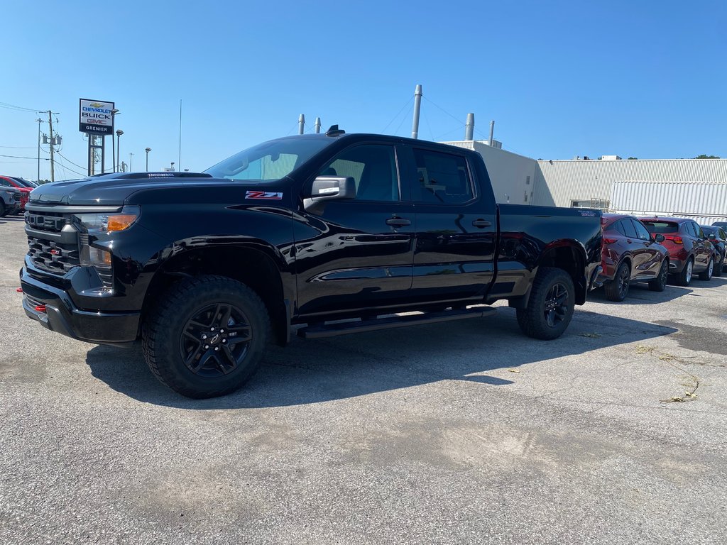 2024 Chevrolet Silverado 1500 Custom Trail Boss in Terrebonne, Quebec - 4 - w1024h768px