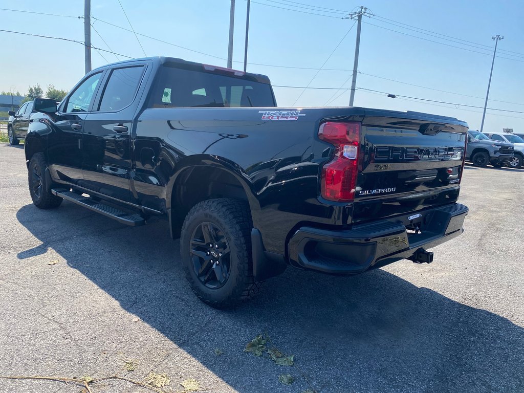 2024 Chevrolet Silverado 1500 Custom Trail Boss in Terrebonne, Quebec - 6 - w1024h768px