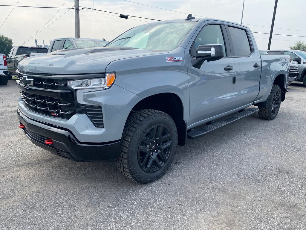 2024 Chevrolet Silverado 1500 LT Trail Boss in Terrebonne, Quebec - 3 - w1024h768px