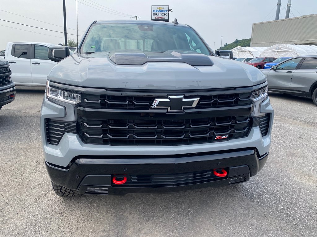 2024 Chevrolet Silverado 1500 LT Trail Boss in Terrebonne, Quebec - 2 - w1024h768px