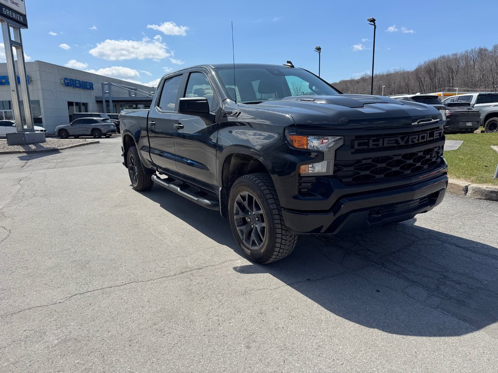 2026 Chevrolet Silverado 1500 Custom Trail Boss in Terrebonne, Quebec - 1 - w1024h768px
