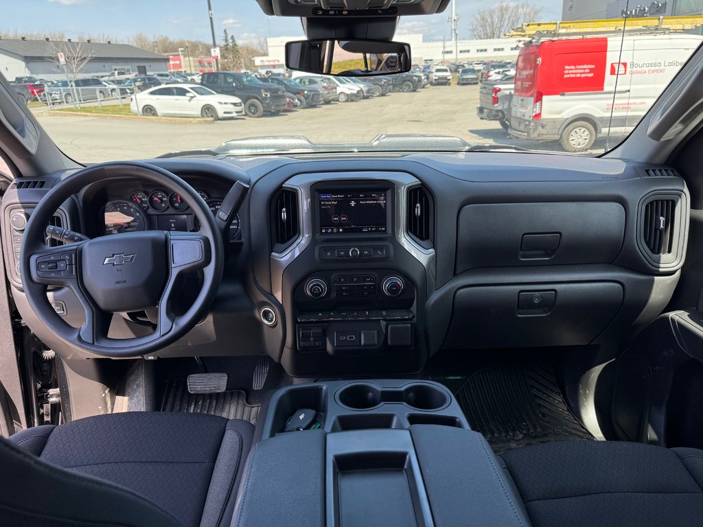 2026 Chevrolet Silverado 1500 Custom Trail Boss in Terrebonne, Quebec - 9 - w1024h768px