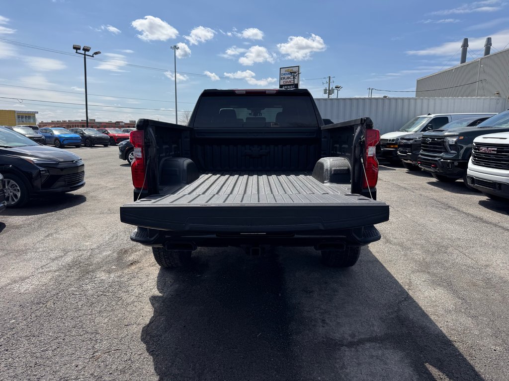 Chevrolet K1500 SILVERADO CREW CAB CUSTOM TRAIL BOSS STD/BOX (2CX) CUSTOM 2026 à Terrebonne, Québec - 6 - w1024h768px